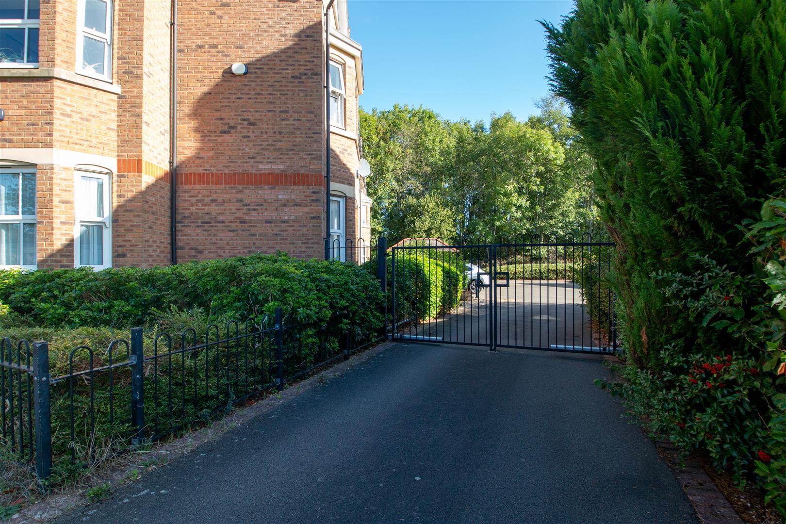 Portishead Drive, Tattenhoe, Milton Keynes